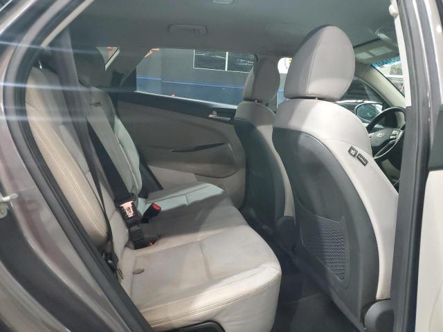 Фото 11 - HYUNDAI TUCSON