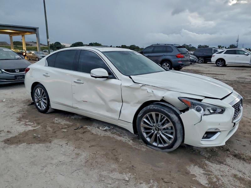 Фото 4 - INFINITI Q50