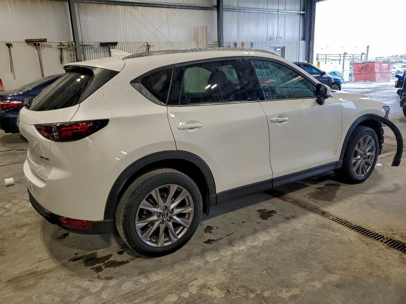 Фото 3 - MAZDA CX-5