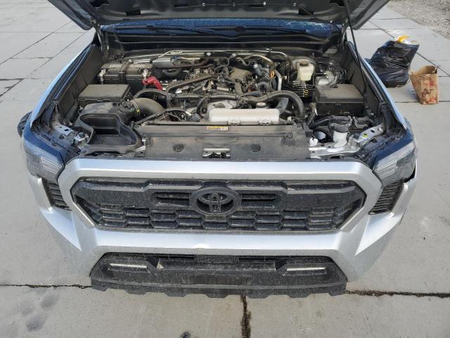 Фото 11 - TOYOTA TACOMA