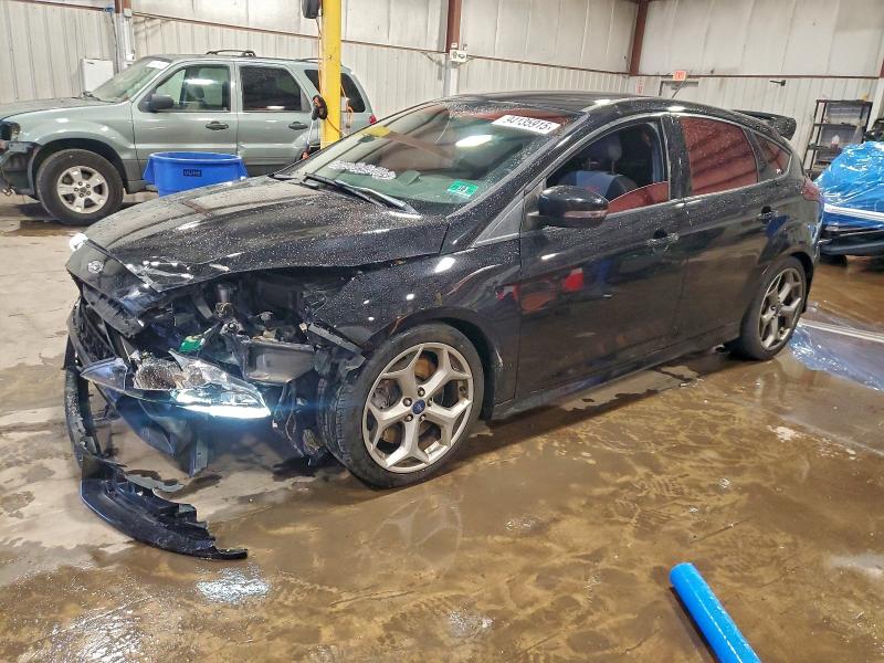 Фото 1 - FORD FOCUS