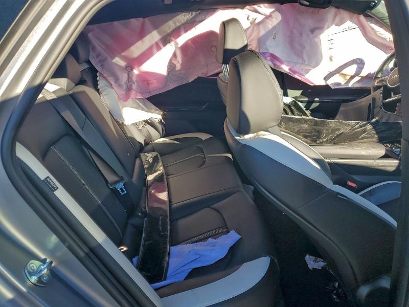 Фото 10 - KIA K5