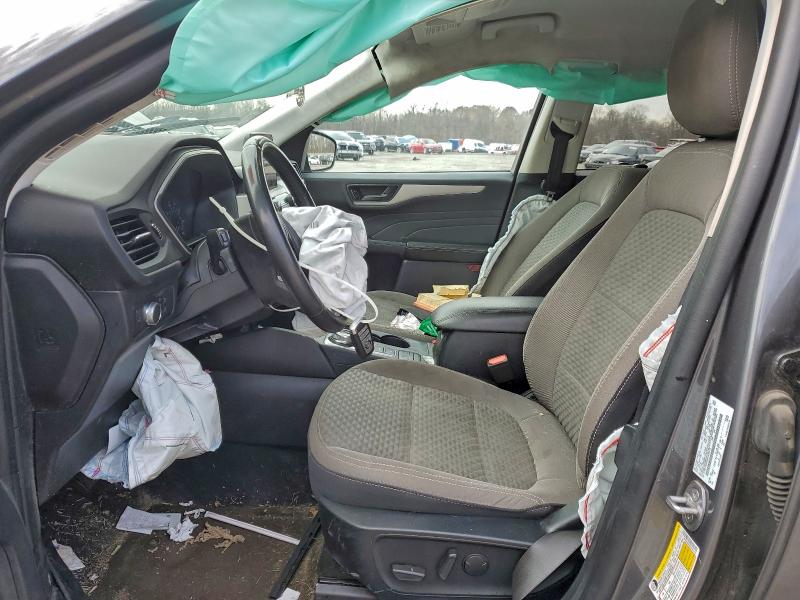 Фото 7 - FORD ESCAPE