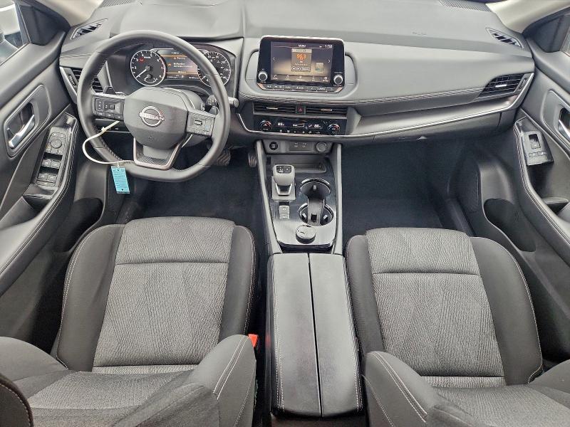 Фото 8 - NISSAN ROGUE