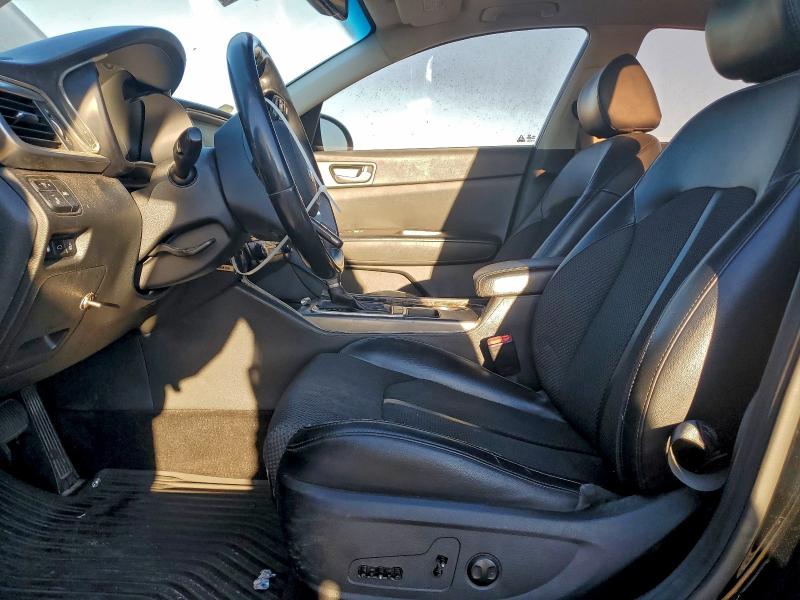 Фото 7 - KIA OPTIMA