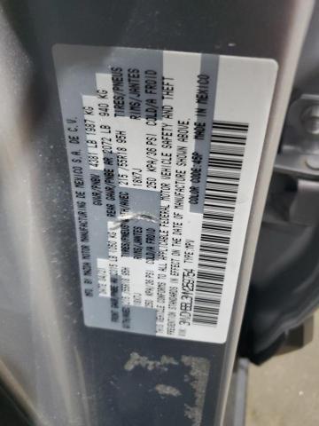 Фото 13 - MAZDA CX30