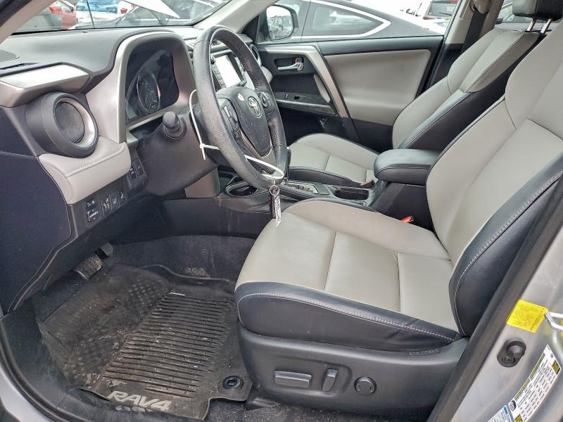 Фото 7 - TOYOTA RAV4