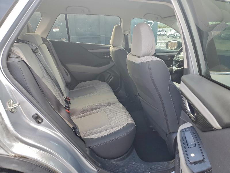 Фото 11 - SUBARU OUTBACK