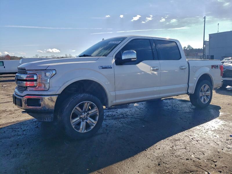 Фото 1 - FORD F-150