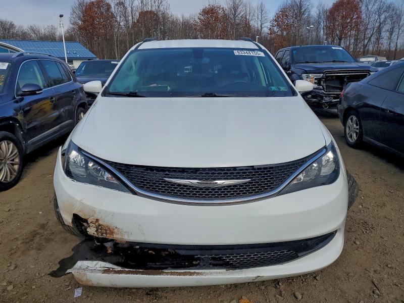 Фото 5 - CHRYSLER MINIVAN