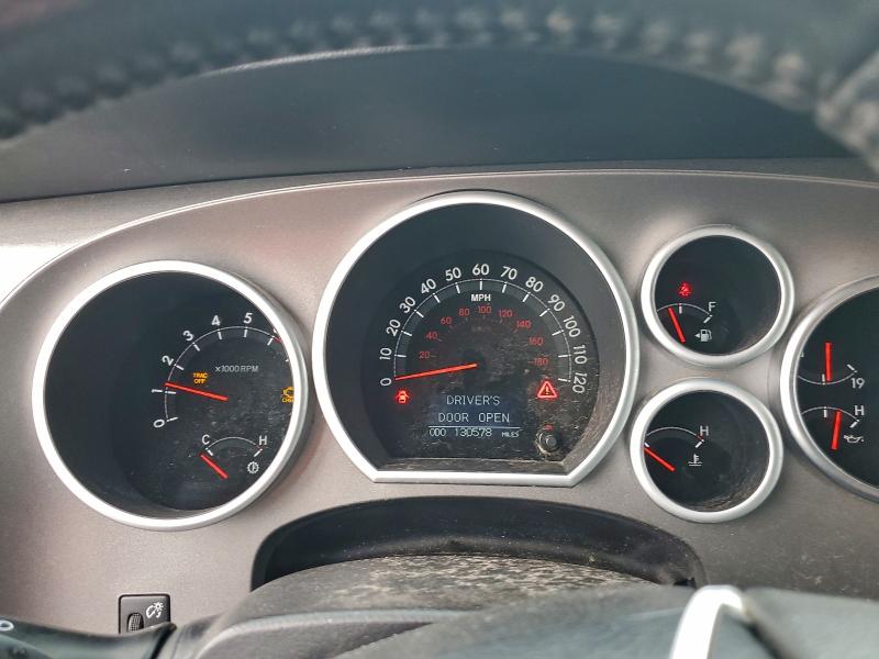 Фото 9 - TOYOTA SEQUOIA