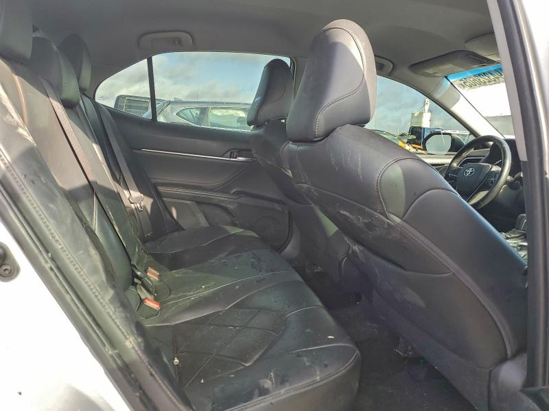 Фото 10 - TOYOTA CAMRY