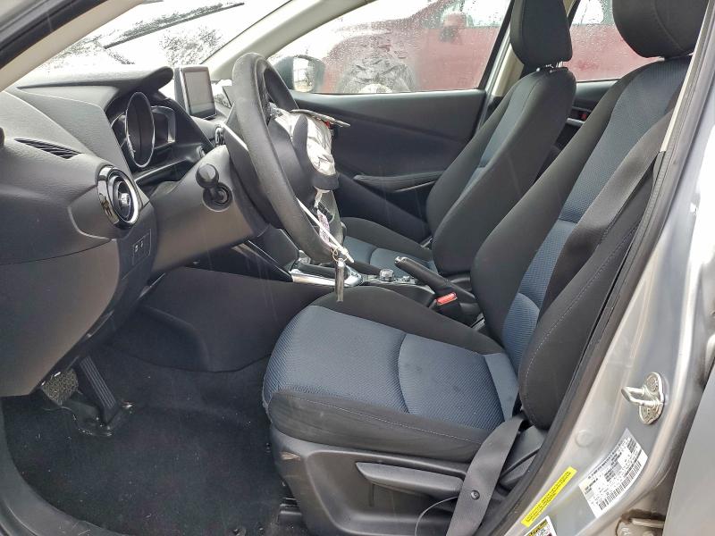 Фото 7 - TOYOTA YARIS