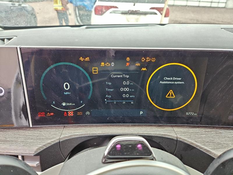 Фото 9 - HYUNDAI SANTA FE