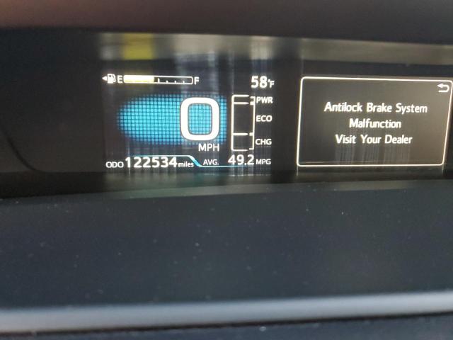 Фото 9 - TOYOTA PRIUS