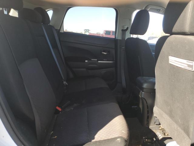 Фото 11 - MITSUBISHI OUTLANDER