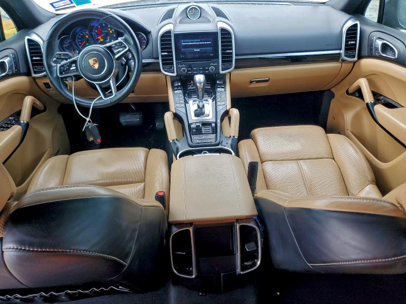 Фото 8 - PORSCHE CAYENNE