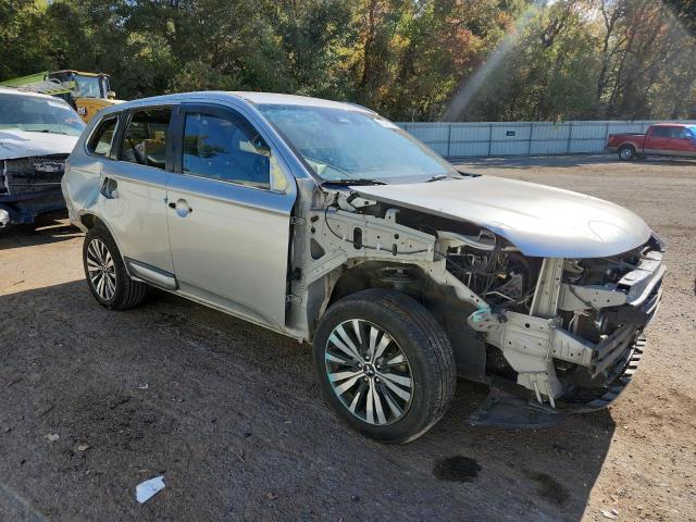 Фото 4 - MITSUBISHI OUTLANDER