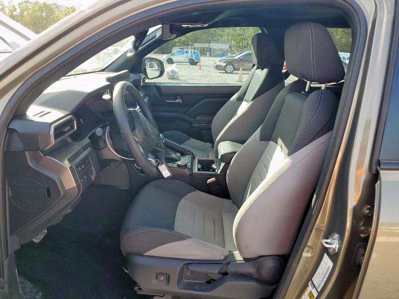 Фото 7 - TOYOTA TACOMA