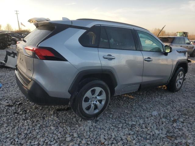 Фото 3 - TOYOTA RAV4