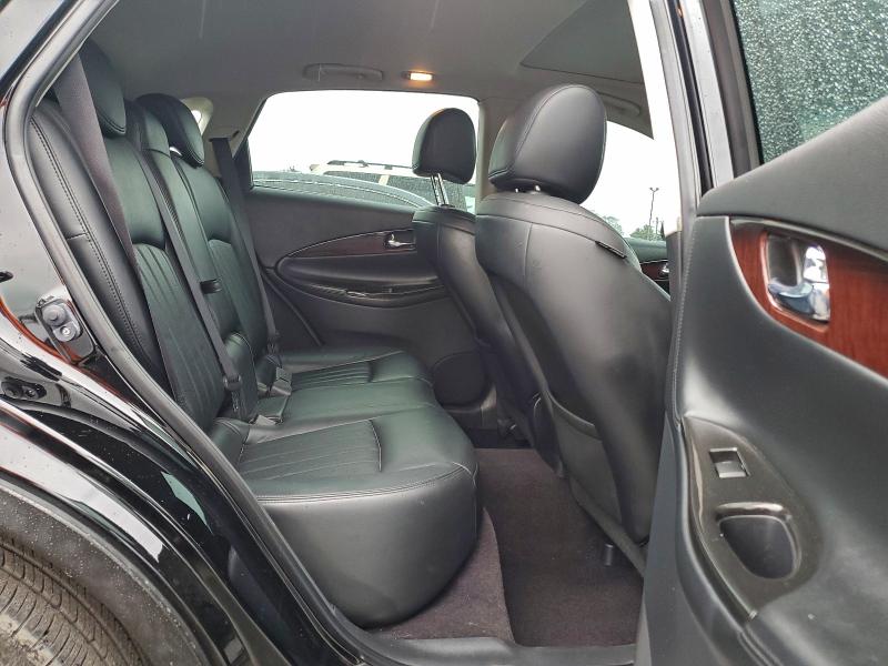 Фото 11 - INFINITI QX50