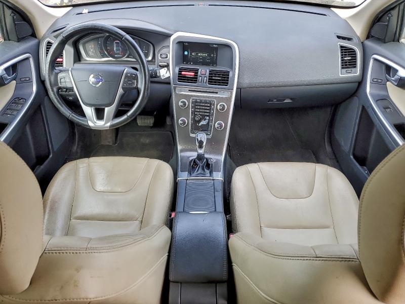 Фото 8 - VOLVO XC60