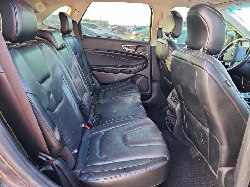 Фото 11 - FORD EDGE