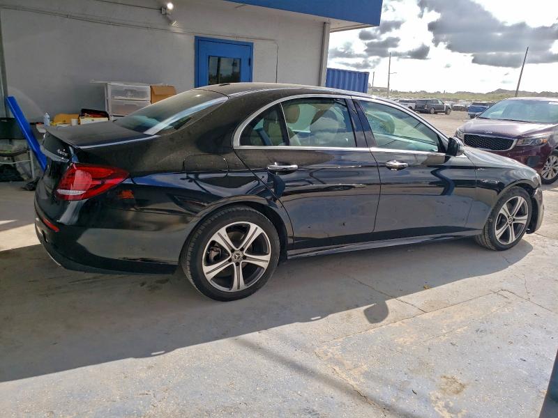 Фото 3 - MERCEDES-BENZ E-CLASS