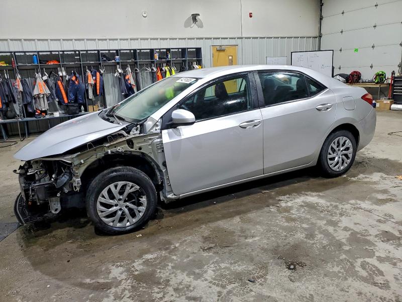 Фото 1 - TOYOTA COROLLA