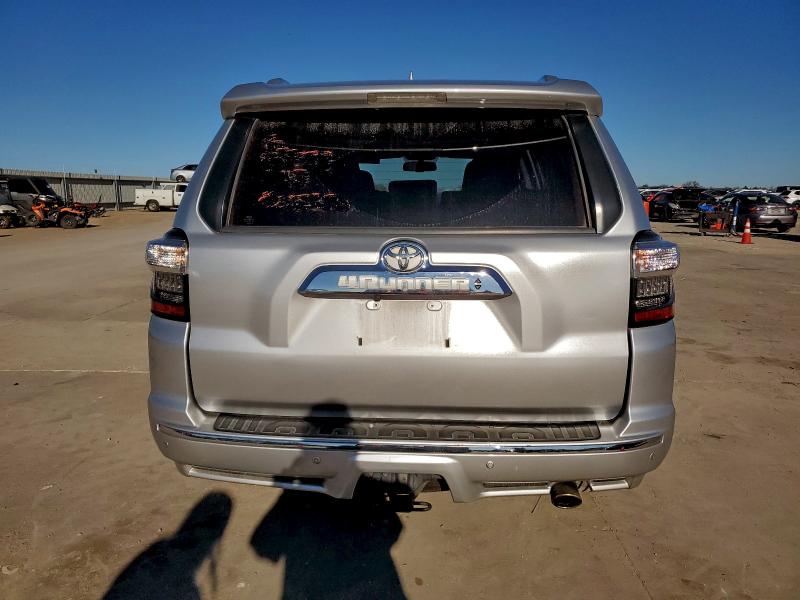 Фото 6 - TOYOTA 4RUNNER