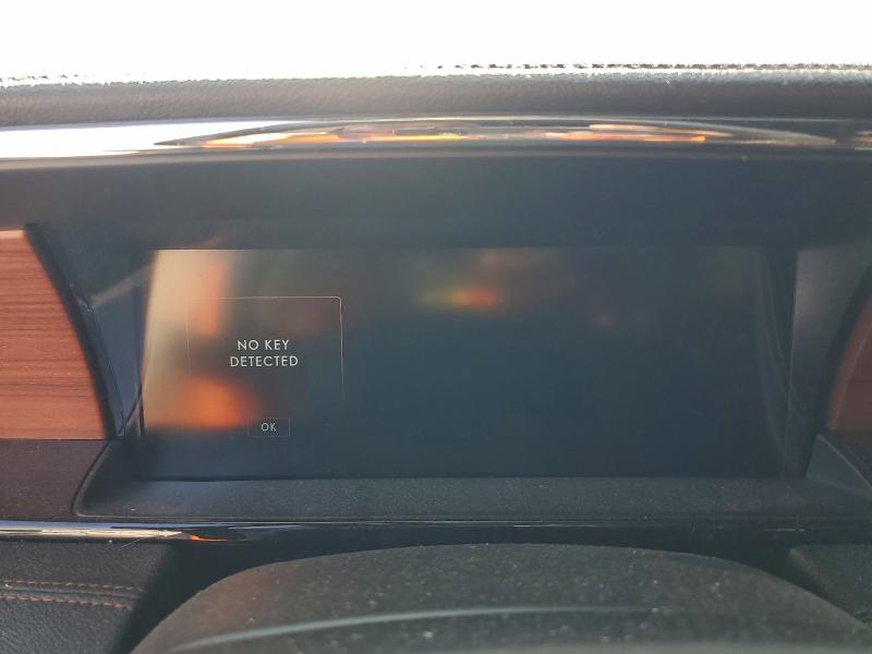 Фото 9 - LINCOLN NAVIGATOR