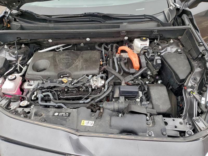 Фото 12 - TOYOTA RAV4