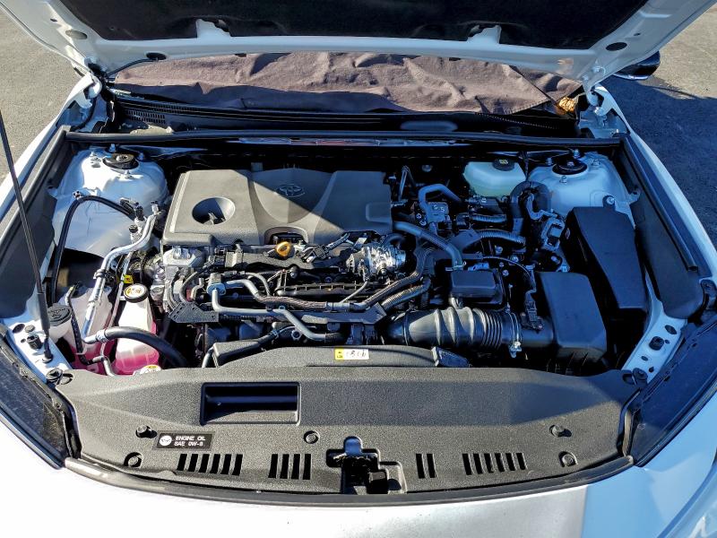 Фото 11 - TOYOTA CAMRY