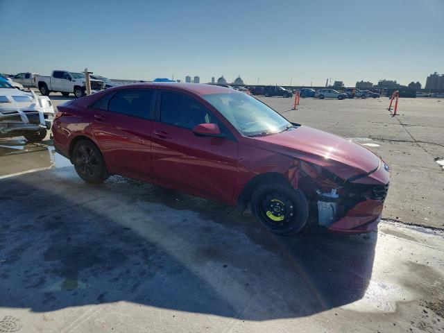 Фото 4 - HYUNDAI ELANTRA