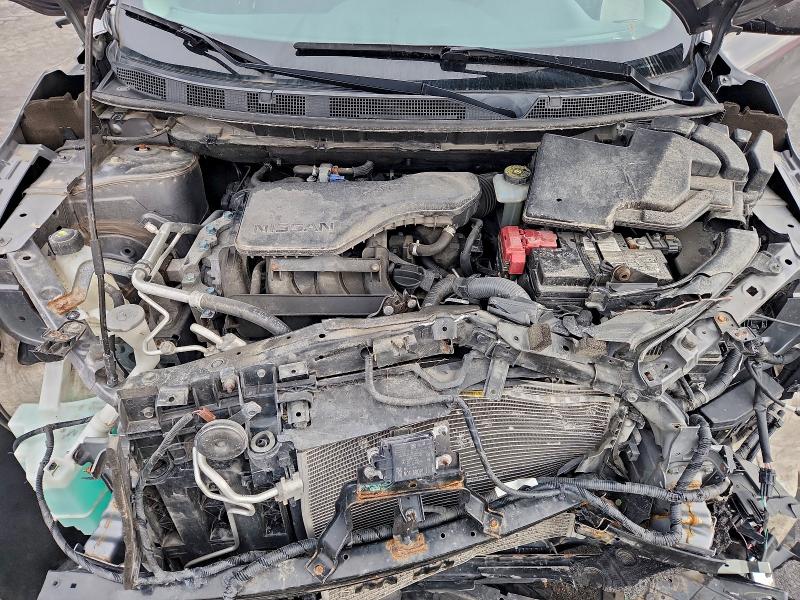 Фото 11 - NISSAN ROGUE