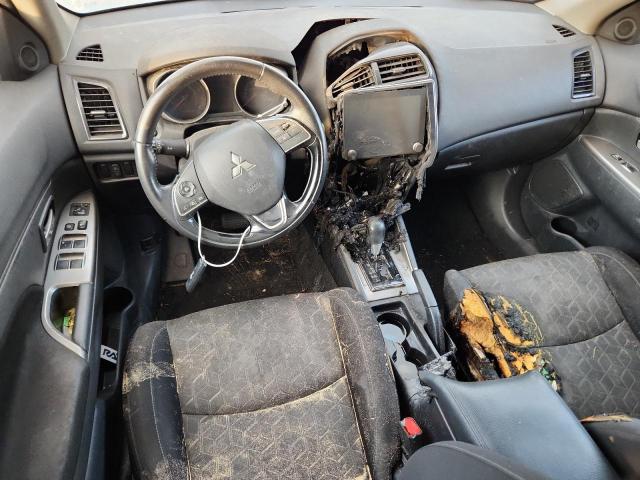 Фото 8 - MITSUBISHI OUTLANDER