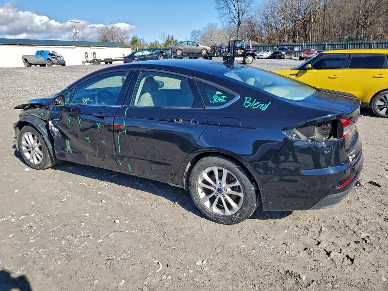 Фото 2 - FORD FUSION