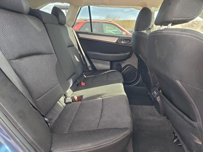 Фото 11 - SUBARU OUTBACK