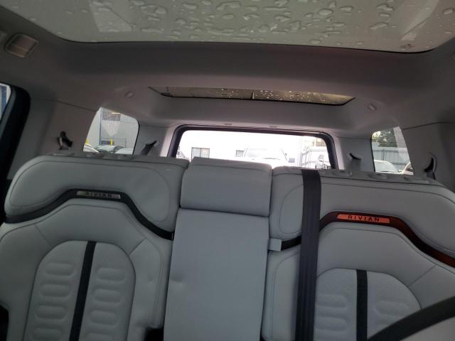 Фото 10 - RIVIAN RIS