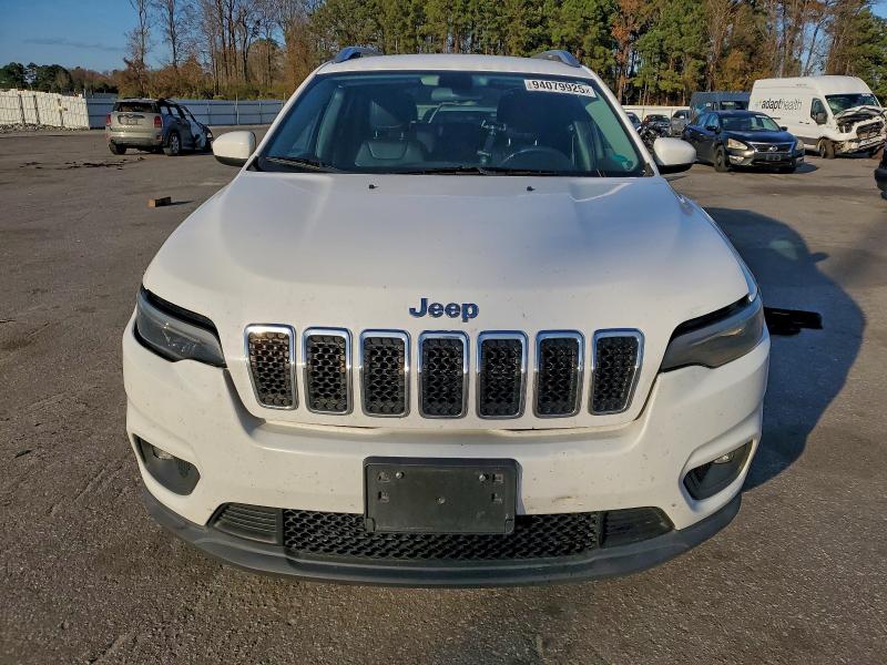 Фото 5 - JEEP GRAND CHER