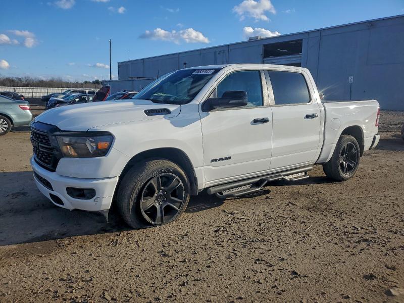 Фото 1 - RAM 1500