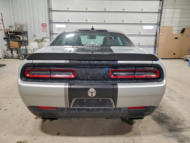 Фото 6 - DODGE CHALLENGER