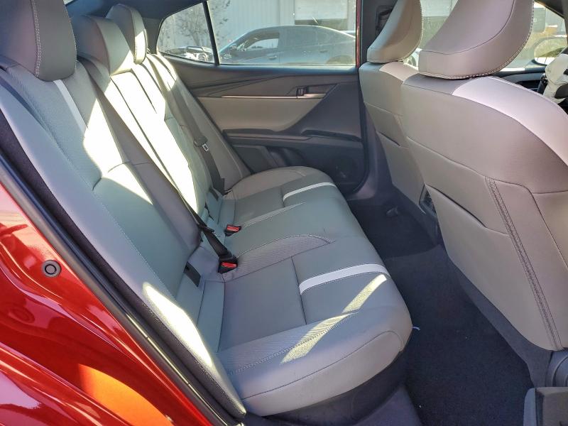 Фото 10 - TOYOTA CAMRY