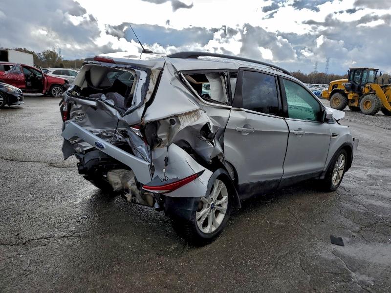 Фото 3 - FORD ESCAPE