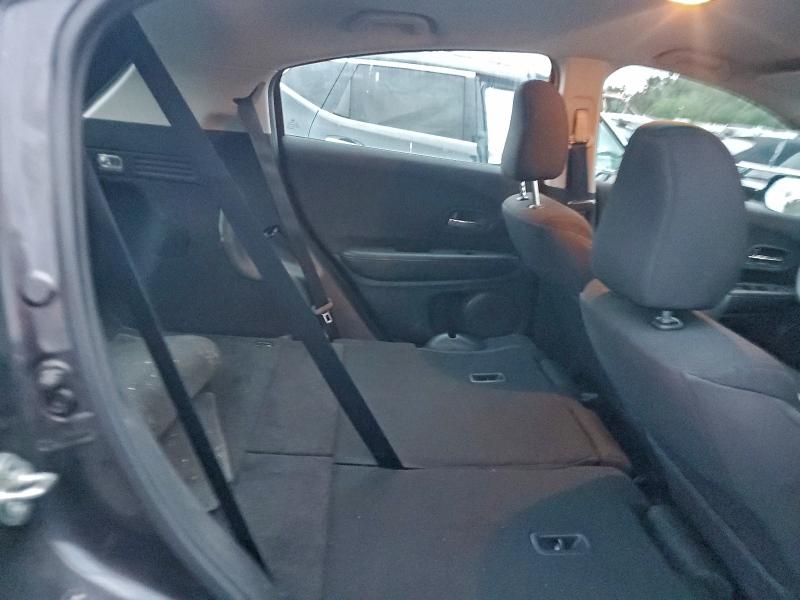 Фото 11 - HONDA HR-V