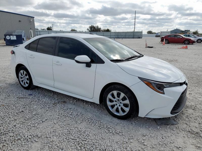 Фото 4 - TOYOTA COROLLA