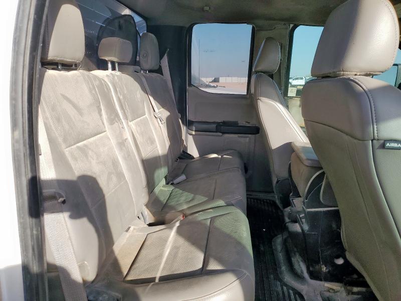 Фото 10 - FORD F550