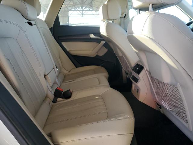 Фото 11 - AUDI Q5