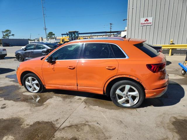 Фото 2 - AUDI Q3