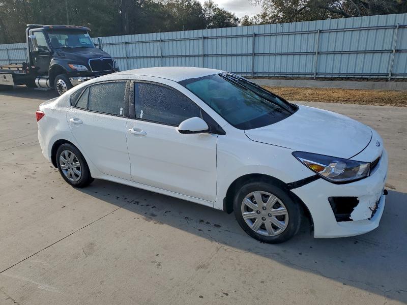 Фото 4 - KIA RIO